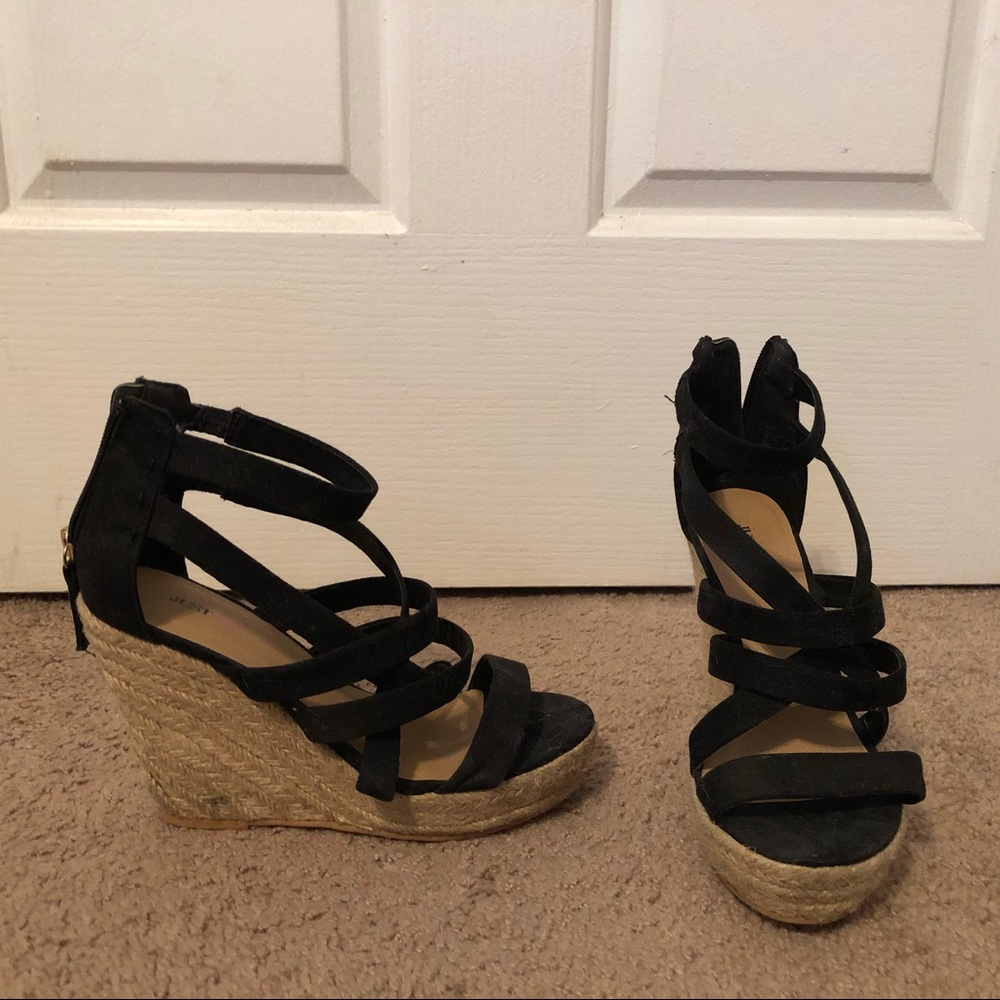 Black Wedges with braided twine along bottom